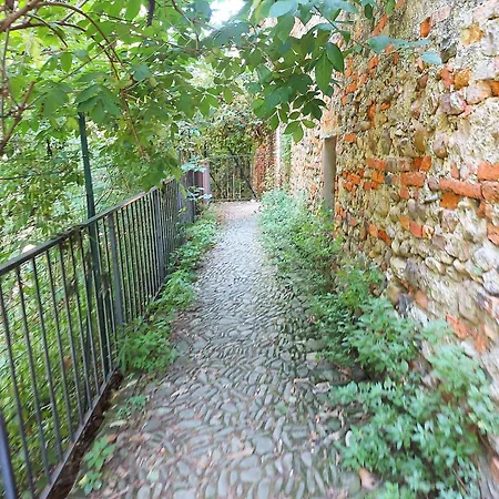 La Casa Sulle Mura - - A 15 Km Da Lucca *