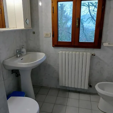 La Casa Sulle Mura - - A 15 Km Da Lucca モンテカルロ